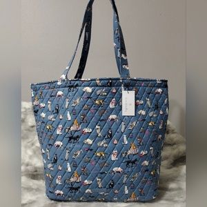 Vera Bradley Cat's Meow Grand Tote Bag. 20”w and 15” tall when laid flat